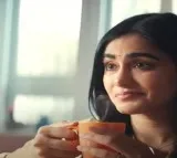 NESCAFÉ సన్‌రైజ్ చక్కని హావభావాలతో జంటల మధ్య బంధాన్ని బలోపేతం చేసుకునేలా వారిని ఉత్సాహపరిచే హృదయాన్ని హత్తుకునే యాడ్ ను ఆవిష్కరించింది