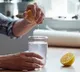 11 reasons to start your day with lemon water