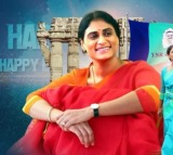 Sharmila fires at KCR for lathi charge on students