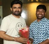 నచ్చినవాడు చిత్రం నుంచి 'ఈ కాలమే' పాటను విడుదల చేసిన దర్శకుడు మారుతి