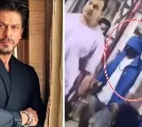 Shahrukh Khan offers prayers at Jammu Vaishnodevi temple