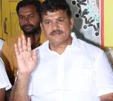 Dhulipalla Narendra counters Sajjala Ramakrishna Reddy remarks on Chandrababu