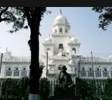 EC writes to Telangana to recognise DK Aruna as MLA
