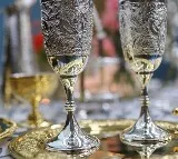 G20 Summit Leaders to be served meals on silver gold plated tableware