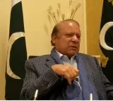 Nawaz Sharif praises India and criticize Pakistan