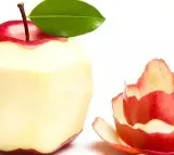 Peeled vs unpeeled apple Which is better for your health