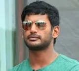 Jagan is my favourite politician but Chandrababu arrest is not proper says Actor Vishal