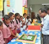 తమ శాస్త్రీయ నైపుణ్యాన్ని ప్రదర్శించిన ప్రభుత్వ పాఠశాలల విద్యార్థులు