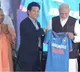 Sachin presents Team India jersey to PM Modi