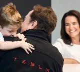 Tesla billionaire Musk meets Hungarian president at the new Texas gigafactory
