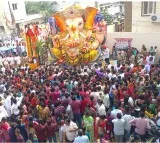 Balapur laddu fetches a record Rs 27 lakhs