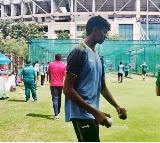 Meet Nishanth Saranu 6 Feet 9 Inches Tall Indian Net Bowler Who Impressed Pakistan Stars