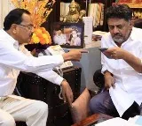 Motkupalli meets DK Shivakumar