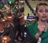 Actress cries over the umpires wrong decision during Celebrity Cricket League bangladesh