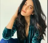Shruti Haasan rocks out to Bettye La Vette track ‘When a Woman’s Had Enough’ on social media