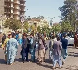 Earthquakes rocks afghanistan 320 killed