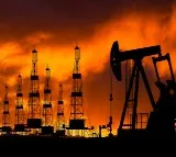 Oil prices jump on concerns over Middle East supply disruptions