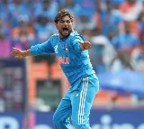 Team India scalps Pakistan top order
