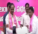 CM KCR Big Twist In B Forms In Telangana Bhavan