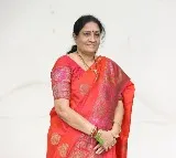 Akula lalitha resigns from BRS