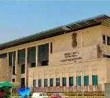 High court hearing ramoji rao and sailajakiran quash petitions on Wednesday
