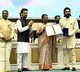 Allu Arjun gives his national award credit to director Sukumar