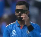 Crowd cheers as Virat bowls 3 balls