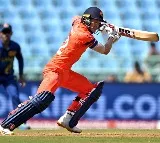 Nederlands scores 263 runs against Sri Lanka whrere the Dutch side lost six wickets for 91 runs