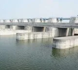 Central team visits Telangana barrage to assess damage