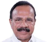 Disgruntled senior K'taka BJP leader Sadananda Gowda to meet party leadership in Delhi today