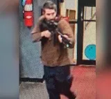 22 Killed Many Injured In Shootings At Maine In US Gunman Not Caught Yet