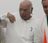 Kharge and DK Shiva Kumar to campaign in Telangana