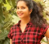 Miscreants barge into film set, misbehave with heroine in K'taka