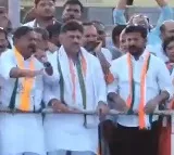 DK Shiva Kumar participated in congress vijayabheri yatra