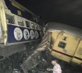 Two trains collides in Vijayanagaram district