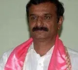 Unknown person attack mp kotha prabhakar reddy with knife