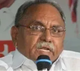 Center along with Jagan playing game in Chandrababu arrest