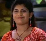 Pregnant Malayalam actress Priya dies of cardiac arrest, baby in ICU