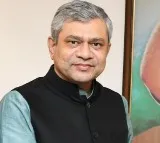IT Ministry sends notice to Apple And asks to furnish proof of state sponsored attack claim