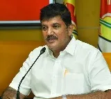 Dhulipalla take a dig at state govt