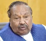 Siddaramaiah's statement on 'full term' as K'taka CM mirrors decline of Cong govt: Eshwarappa
