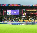 Umpires reduced Pakistan target due to rain