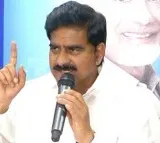 Devineni UMA demands Jagan to respond on KCR comments