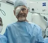 Chandrababu smiles after eye surgery