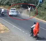 RTC MD sajjanar shares shocking video of road accident in Gujarat