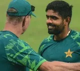 Pak will Go to Semi Finals If They Do This Akram Gave Superb Idea