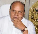Yanamala slams YCP Govt over debts