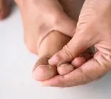 How diabetes can affect health of your skin and feet