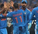 Sunil Gavaskar criticised the people who talks about pitch before match