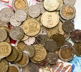 Israeli shekel bounces back to record high against USD amid war